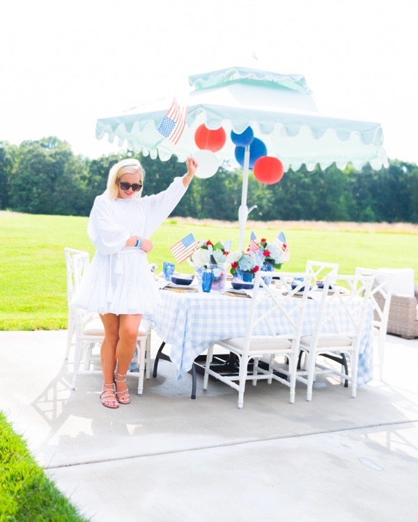 4th of july tablescape on Reese's Hardwear