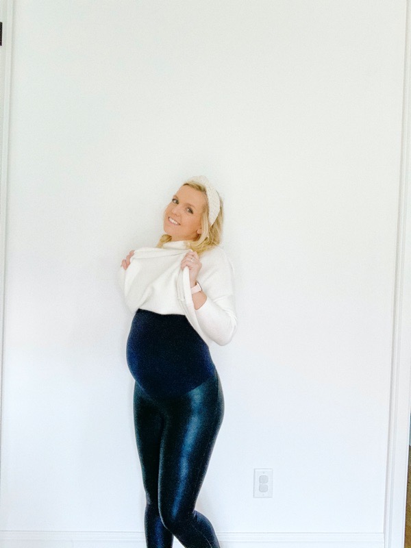 Best maternity leggings & bump friendly leggings on Reese's Hardwear